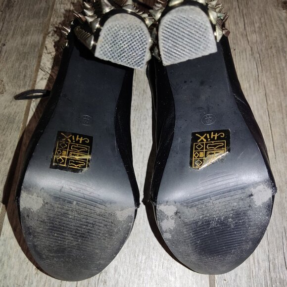 Chix | chunky platform ankle boots with metal spikes and studs | Size 39 | UK 6 - Picture 10 of 16